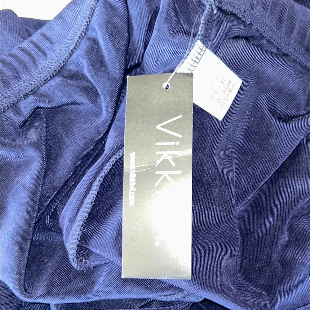 Vikki Vi chic wide